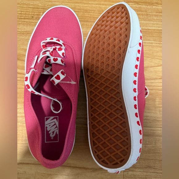 Vans Authentic Pink Sneakers with Heart Foxing & Laces - Juniors 6 (Women's 7.5) - Picture 5 of 14